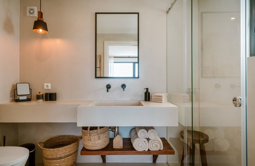 Almocageme Casa | Casa da Ursa, beach and the countryside together!