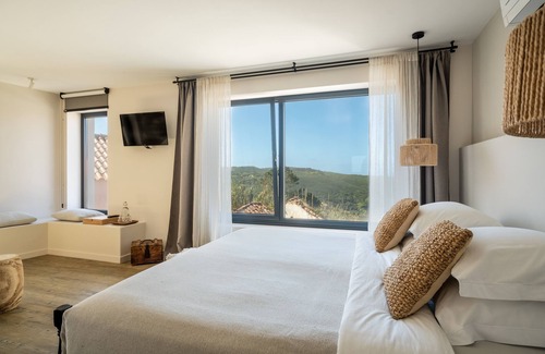 Almocageme Casa | Casa da Ursa, beach and the countryside together!