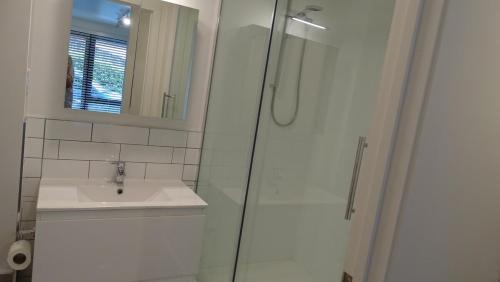 Beach Haven Apartamento | Beach and View 2Bdrm apt 75mtrs to beach with sunsets to die for