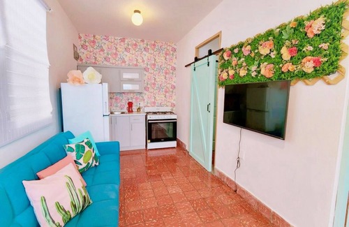 Arenales Bajos Apartamento | Beach Apartment in Isabela with AC, WIFI. Charming 2-bedroom