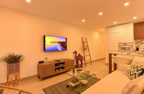 Meloneras Apartamento | Beach Apartment La Charca III by VillaGranCanaria