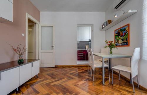 Bacvice Apartamento | Beach Apartment Lana