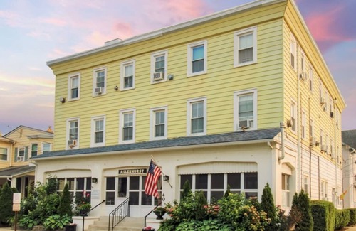 Ocean Grove Apartamento | Beach Apt #1 - 2 Bedroom, 1 Bath, LR & Kitchen