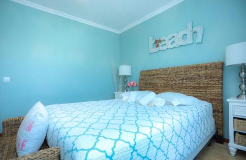 Buarcos Apartamento | Beach Barbecue by Rent4All
