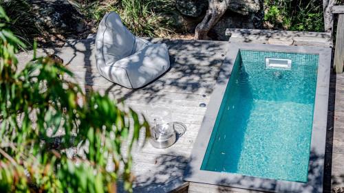 Hardys Bay Casa | Beach, Bay, Bush and Heated Plunge Pool
