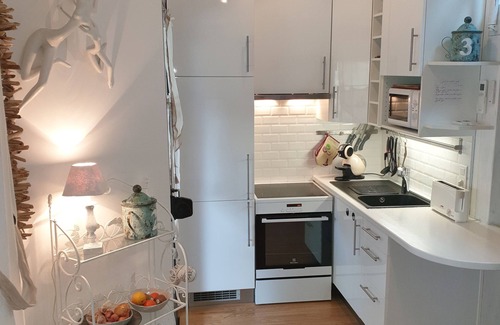 La Croix-Valmer Apartamento | MAR PLAYA SOL CAVALAIRE ST TROPEZ LA CRUZ VALMER STE MAXIME T2 CUALQUIER COMODIDAD
