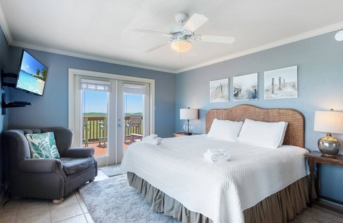 Port Aransas Casa | Beach Blessing Lcv31 3 Bedroom Home by Redawning