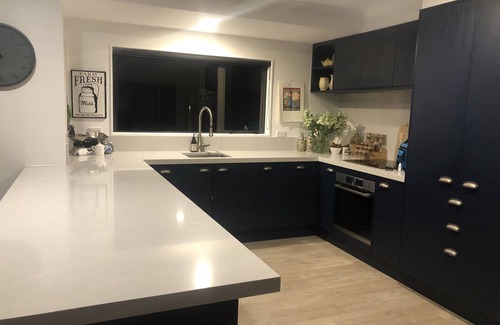 Papamoa Beach Casa | Beach bliss across the road from beach