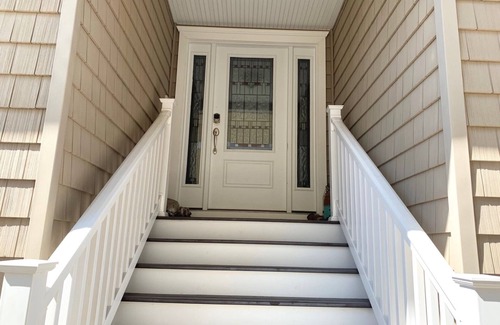 Sea Isle City Condominio | Beach Block 6 Bedroom Condo walking distance to downtown.