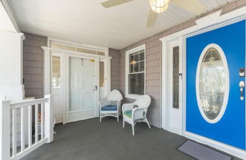 Atlantic City Casa | Beach Block 7 bdrms Parking Patio and Sunroom
