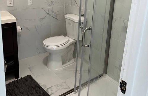 Wall Apartamento | Beach Block Amazing location Modern Fully Renovated 1BD