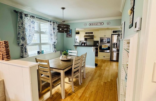 Normandy Beach Casa | Beach Block-steps to Beautiful Private Beach!!