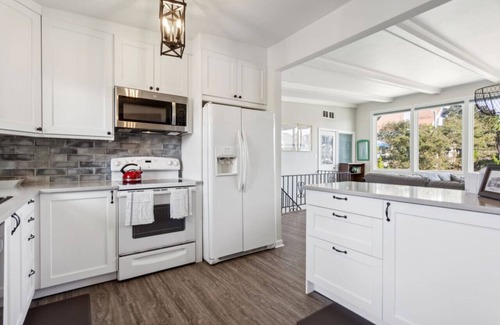 Croatan Beach Casa | Beach Break Getaway - 3/2, 1 block from beach, pet friendly