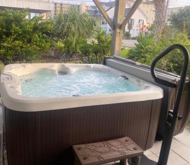 Windy Hill Casa | Beach Breeze 1, short walk to Atlantic Ocean, pet friendly, very quiet & family friendly
