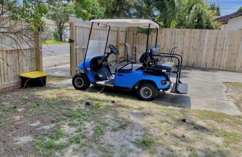 Silver Sands Casa | Beach Bum Club with Beach Gear included, 6 min walk to beach, BBQ, pet friendly