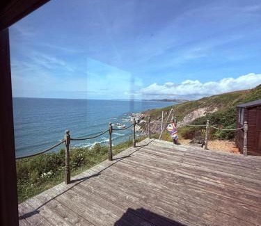 Freathy Chalet De Esquí | Beach chalet with stunning cliff top views