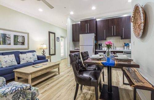Siesta Key Condominio | Beach Club Cute Cottage in C Bldg