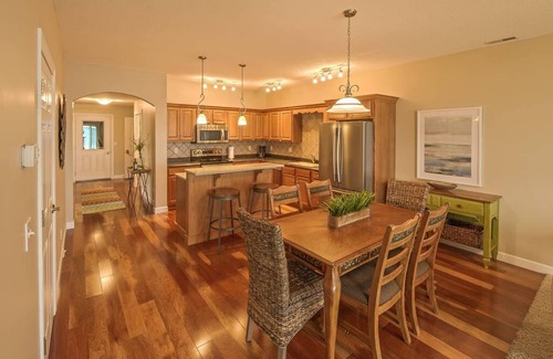 Celina Apartamento | Beach Club Escape Unit 301 - ¡Un hermoso condominio frente al lago en Grand Lake!