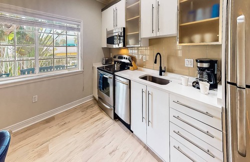 Siesta Key Condominio | Beach Club Modern Condo C Bldg