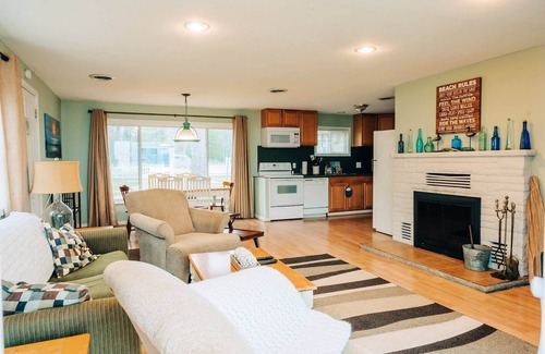 Oscoda Cabaña | Beach Club of Oscoda Cottages