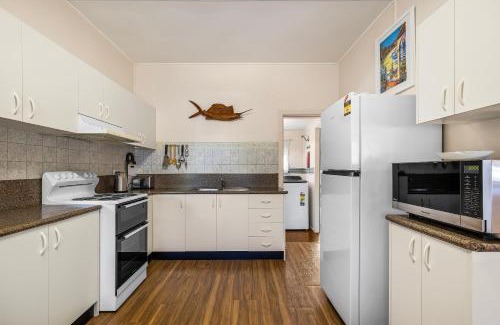 Hat Head Casa | Beach Comber- 32 Straight St Hat Head - No Sheets or Towels provided