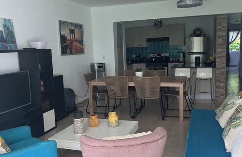 Playa Bibijagua Apartamento | Beach Condo 3 mins walking distance from the beach, Amazing Pool 2BR Gated Comm.