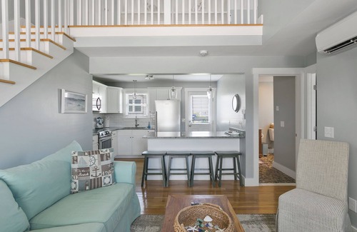 Jerusalem Condominio | Beach Condo ! Across From East Matunuck State Beach !