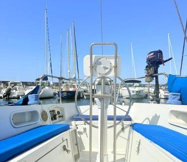 Oeiras Alquiler De Eote | Beach Cosy Boat