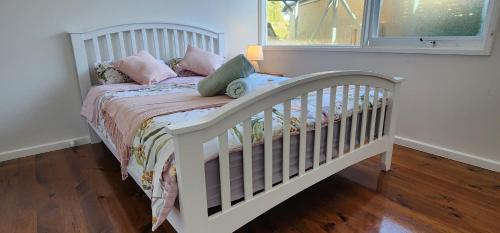 Capel Sound Casa | Beach Cottage. 100m to the beach 9minutes to Hot Springs. Pet Friendly