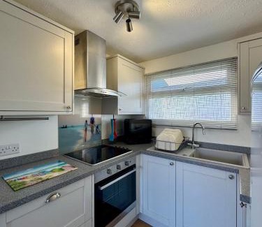 Westleigh Chalet De Esquí | Beach Cottage 43, A stone's throw from the sea