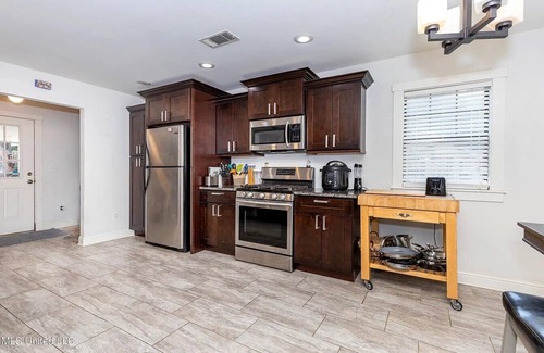 Ocean Springs Cabaña | Beach Cottage Lafayette Circle