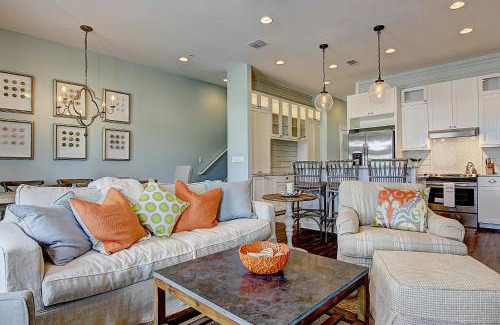 Cinnamon Shore Villa | Beach Crush TC 7102