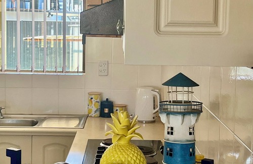 Silver Sands Casa | Beach Daze, Silver Sands Relax & enjoy...one street from beach