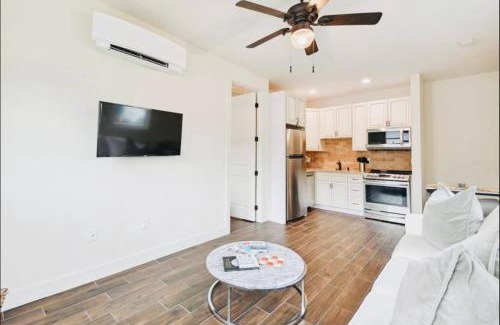 Trailer Estates Apartamento | Beach Downtown Pet-friendly 1 BD @ The Park-633