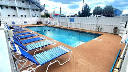 Garden City Casa | Beach Dreams-Garden City Gem Walk to Ocean-Free Tickets