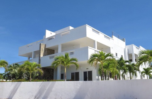 Dixon Cove Apartamento | Beach Front 2 rooms villa Roatan