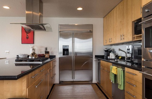 Sharp Park Apartamento | En primera línea de playa 3200SQ ENORME casa de lujo en el segundo piso, a solo 7 millas de San Francisco