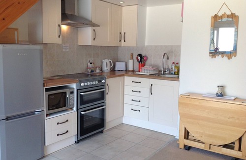 Porthtowan Apartamento | Beach Front Apartment With Stunning Views of Classic Surfing Beach