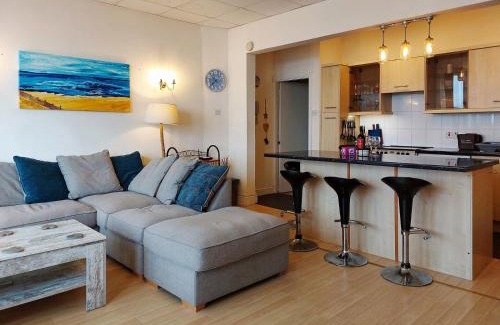Tywyn Casa | Beach Front Apartment in Tywyn