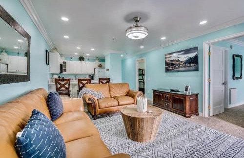 Pacific Beach Casa | Beach Front Bliss - Entire Condo - Crystal Pier