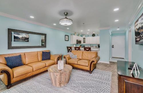 Pacific Beach Casa | Beach Front Bliss - Entire Condo - Crystal Pier