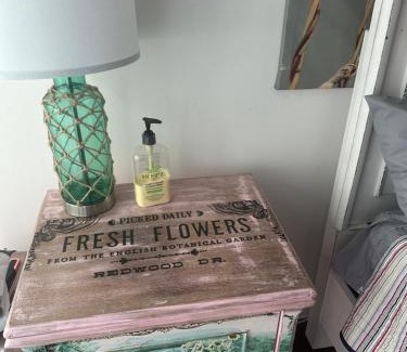 Crown Point Casa | Beach Front Bungalow At Pacific Beach