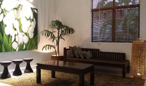 Tanjung Bungah Villa | Beach Front Bungalow Tanjung Bungah