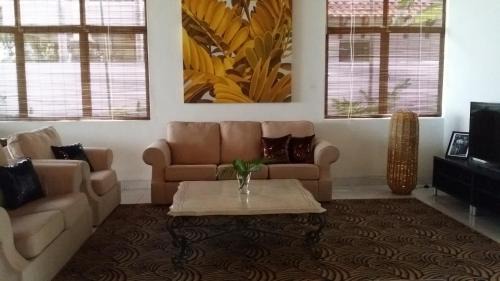 Tanjung Bungah Villa | Beach Front Bungalow Tanjung Bungah