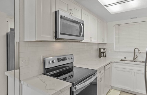 Imperial Beach Condominio | Condominio frente a la playa ~ ¡Tan cerca del agua que puedes sentirlo ~ 30 + DAY'S DISCOUNTED !!!