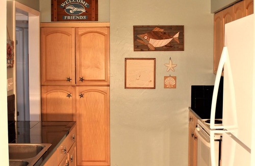 Matagorda Condominio | BEACH FRONT Condo with pool access - Matagorda Dunes #42