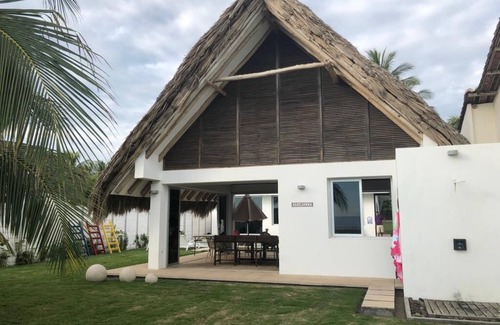 Acajutla Casa | Frente a la playa - Costa Azul - Rancho Los 4 Chufles