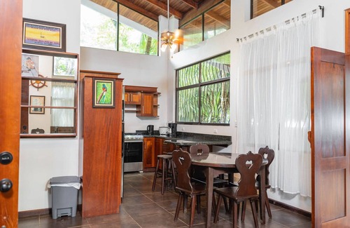 Savegre Cabaña | Beach Front Peaceful House w/ a/c & wifi - La Ola Feliz