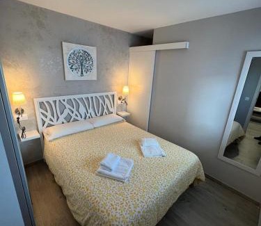 Villajoyosa Apartamento | Beach front Esther 1 villajoyosa