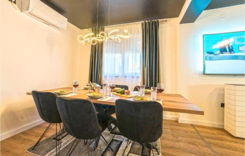Vir Casa | Beach Front Home In Vir